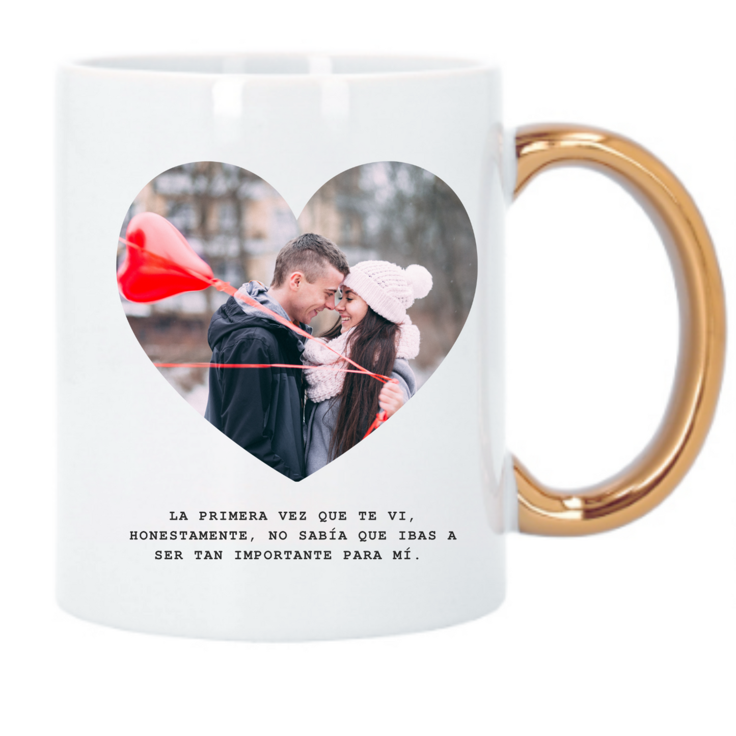 Taza con asa dorada